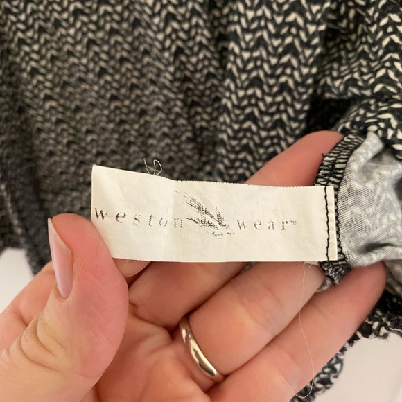 🔴 Anthropologie blouse, size medium - Picture 10 of 10